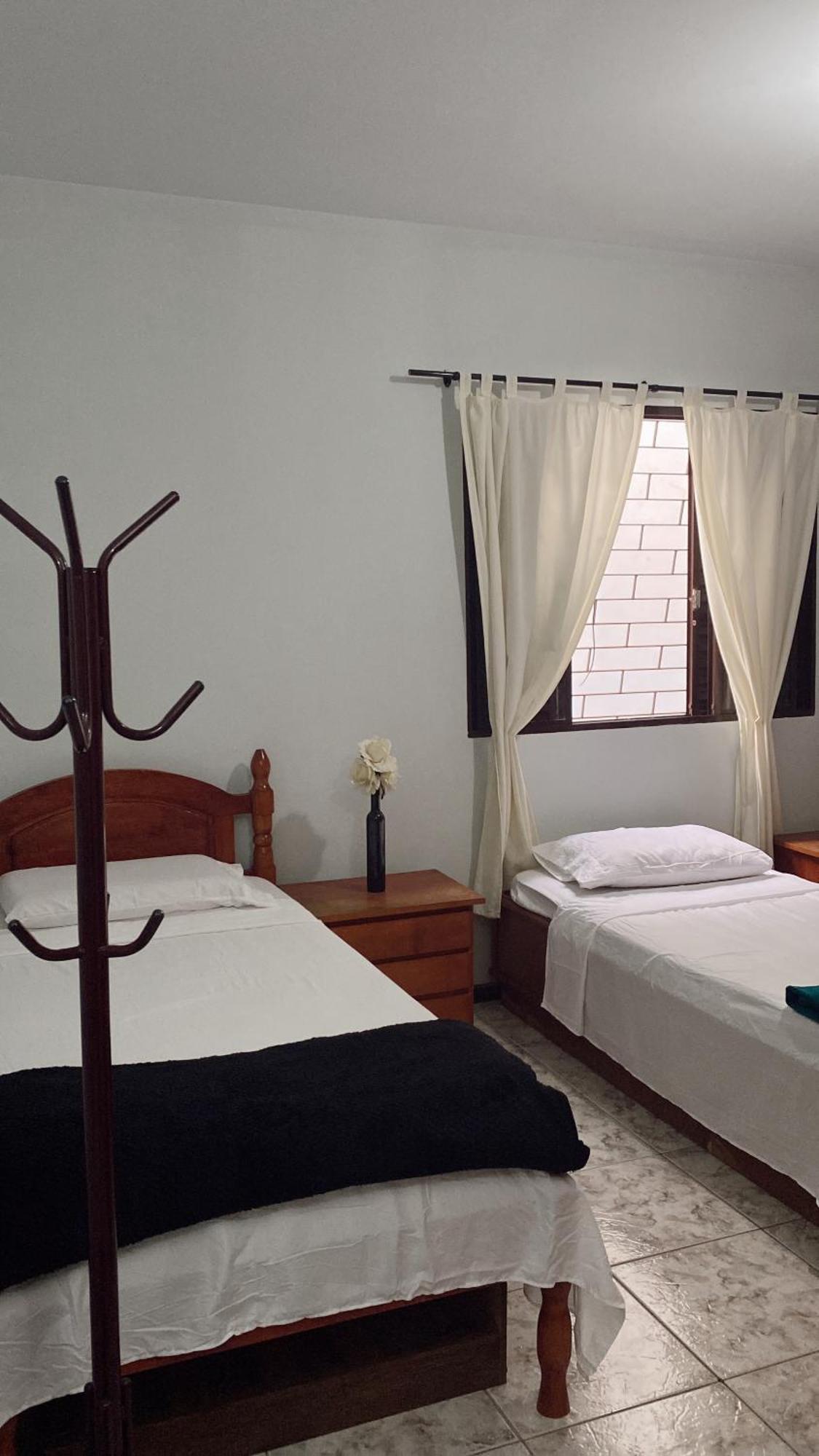 Triana Guest House Foz do Iguaçu Exteriör bild
