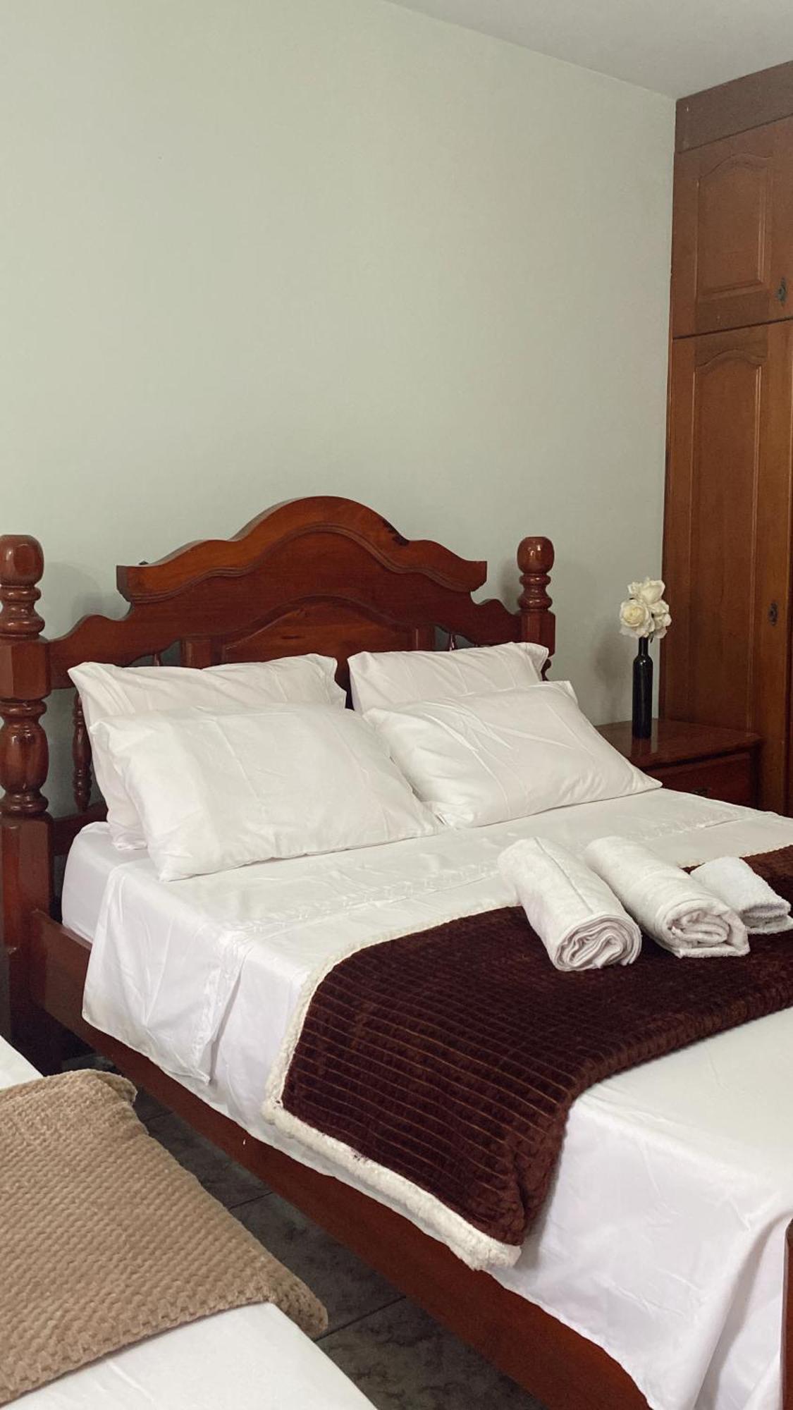 Triana Guest House Foz do Iguaçu Exteriör bild