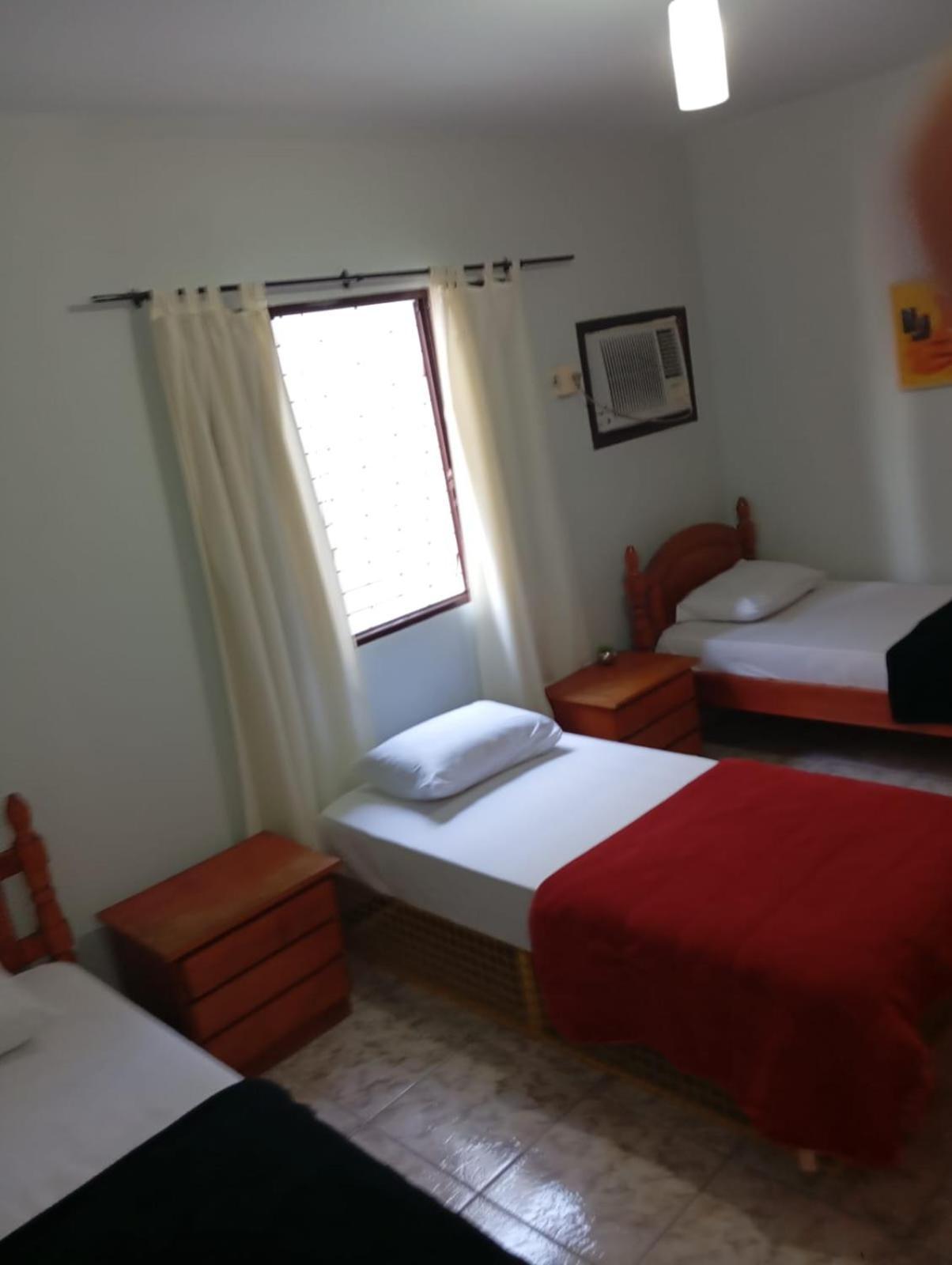 Triana Guest House Foz do Iguaçu Exteriör bild